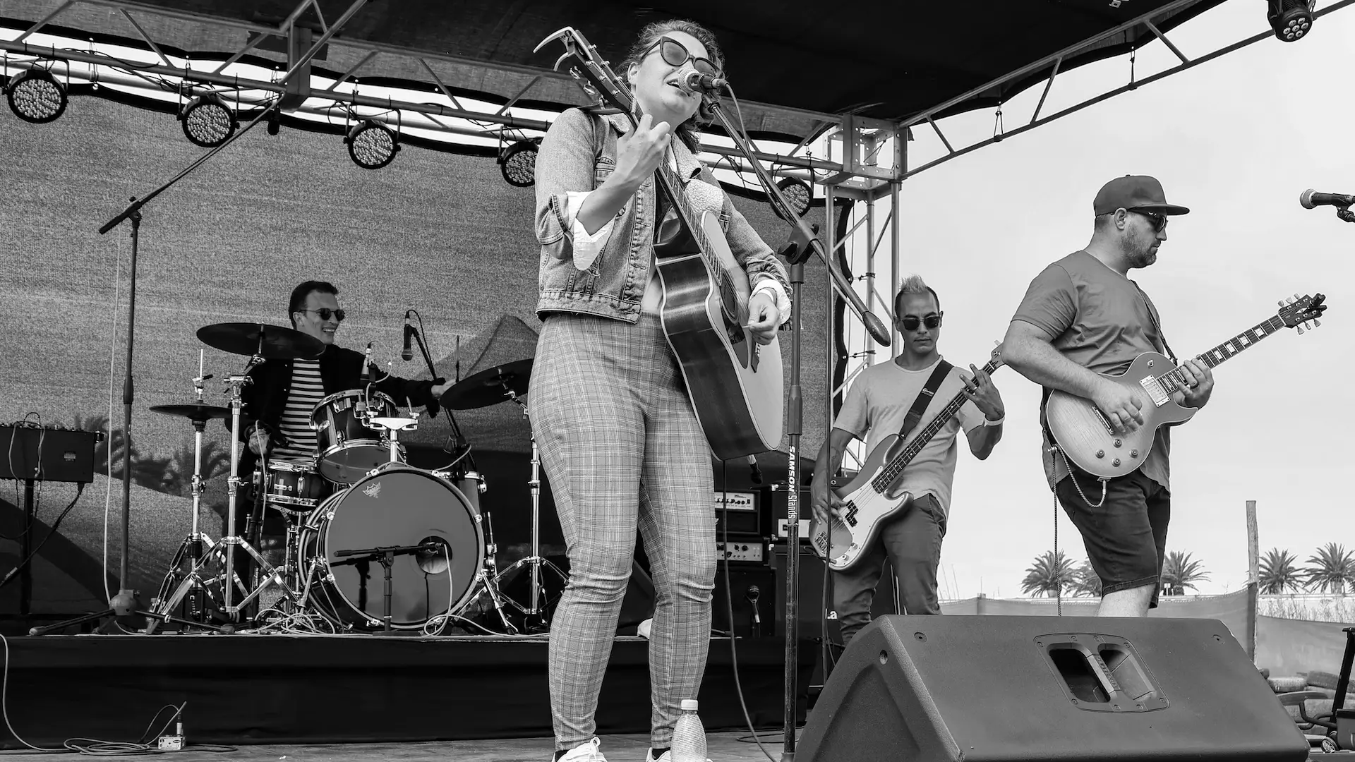 Janelle & The Wandelaars